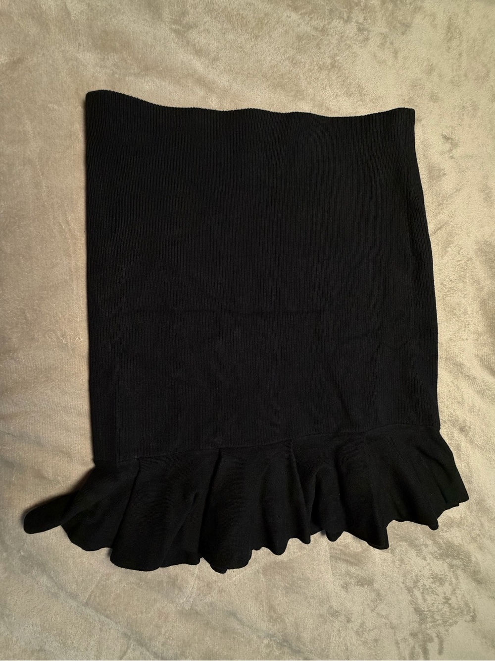 Express Black Ribbed Knit Ruffle Hem Knee Length Pencil Skirt Size L